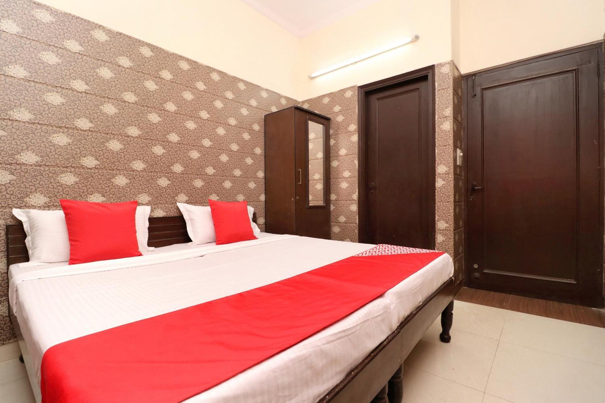 OYO 22090 Hotel Mall Residency Amritsar Exterior foto
